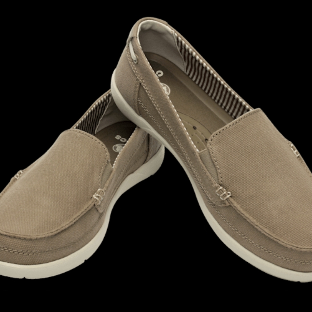 Walu Canvas Loafer